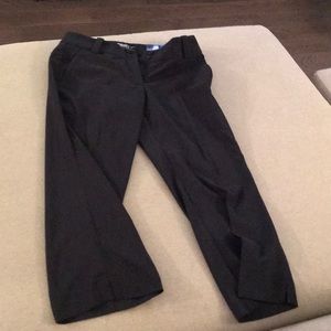Nine women’s golf pant